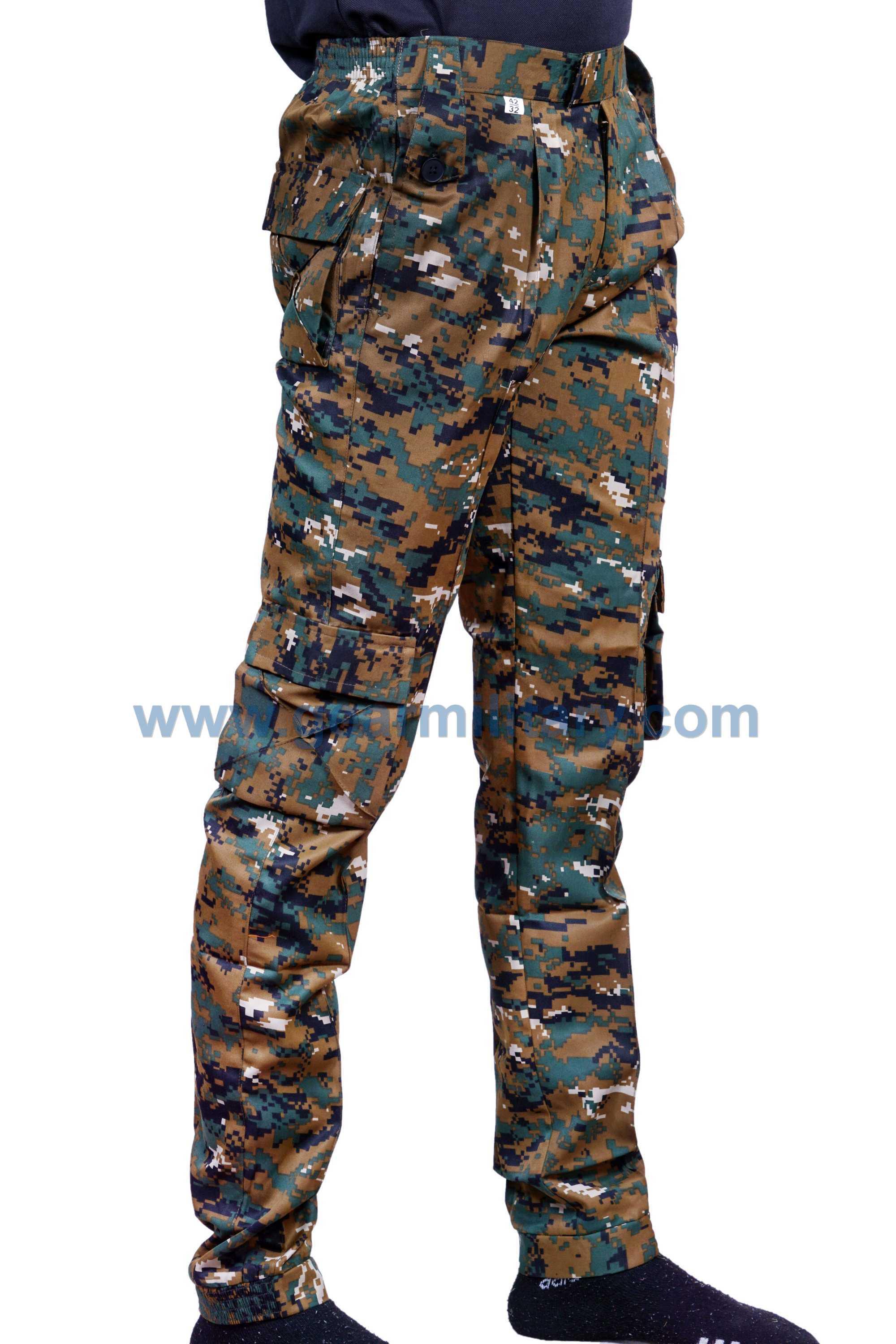 Digital Camo Print Six pocket Pants Dark1